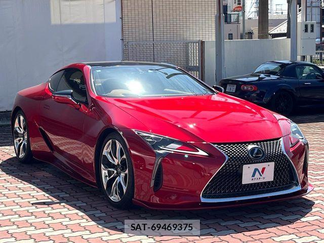 Lexus LC 2017-12 6011611-16