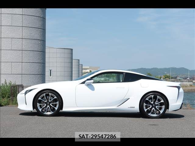 Lexus LC 2017-11 7220967-2