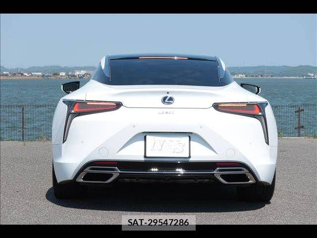 Lexus LC 2017-11 7220967-4