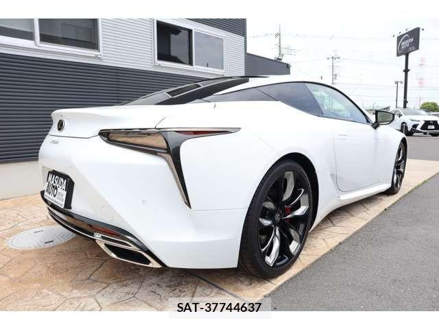 Lexus LC 2025-09 7220969-6