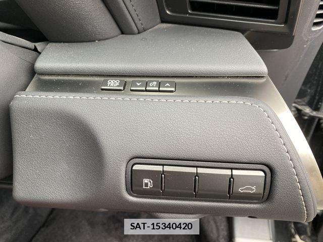Lexus LC 2020-05 7877354-20