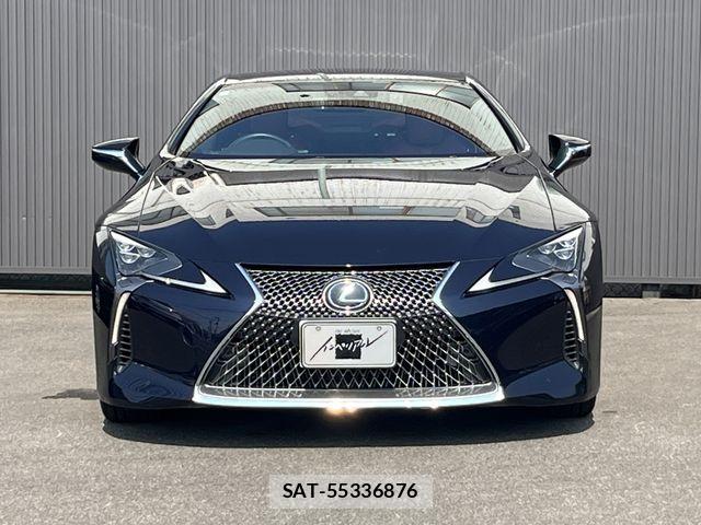 Lexus LC 2017-08 8100135-1