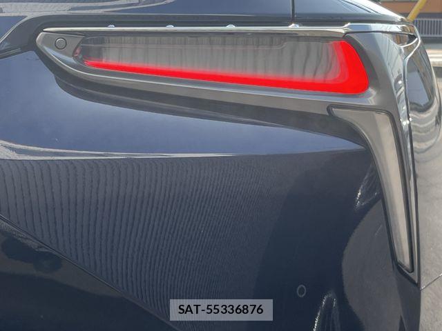 Lexus LC 2017-08 8100135-23