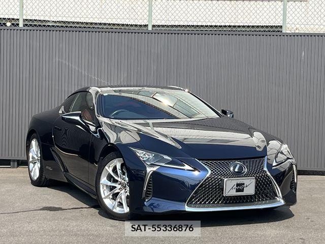 Lexus LC 2017-08 8100135-2