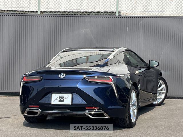 Lexus LC 2017-08 8100135-5