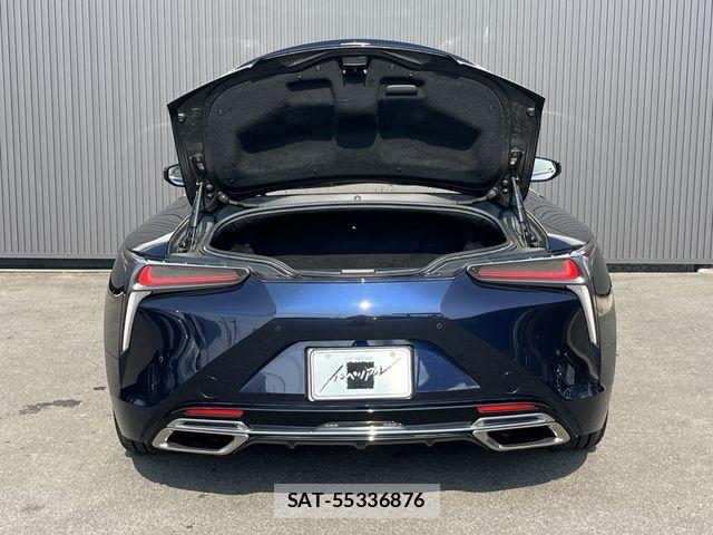 Lexus LC 2017-08 8100135-8