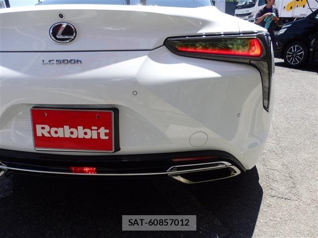 Lexus LC 2017-09 8208383-14