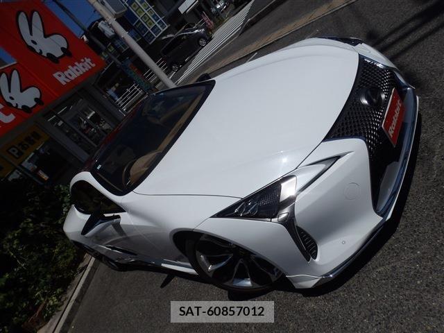Lexus LC 2017-09 8208383-1