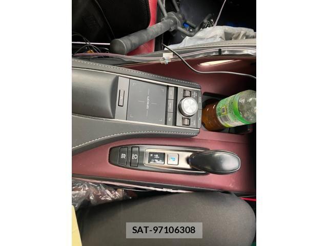 Lexus LC 2017-08 8336557-20