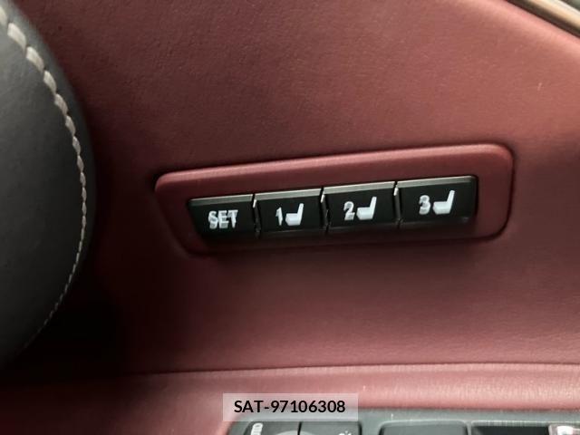 Lexus LC 2017-08 8336557-22