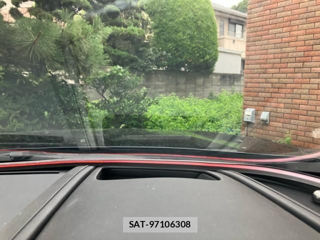 Lexus LC 2017-08 8336557-23