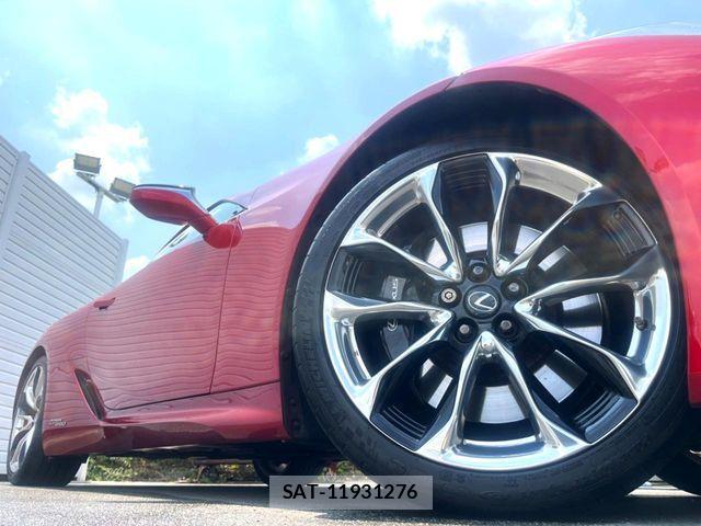 Lexus LC 2018-08 8354845-15