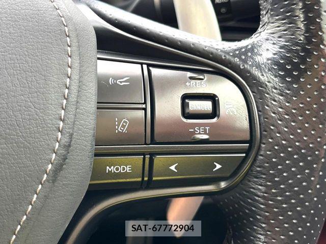 Lexus LC 2017-11 8880506-9