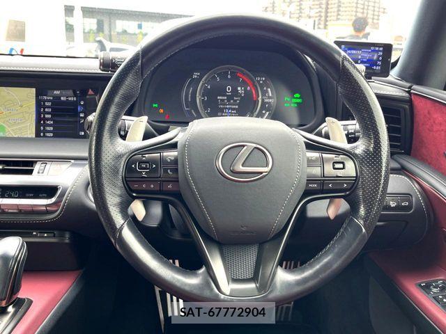 Lexus LC 2017-11 8880506-11