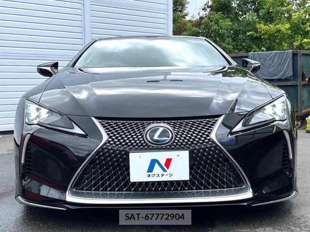 Lexus LC 2017-11 8880506-17