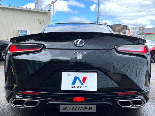 Lexus LC 2017-11 8880506-18