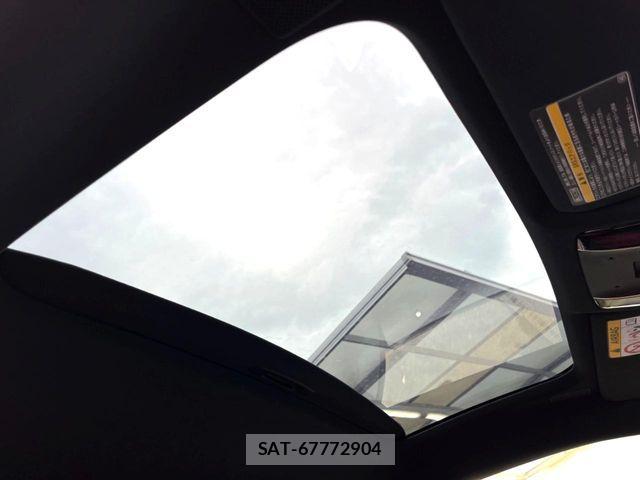 Lexus LC 2017-11 8880506-3