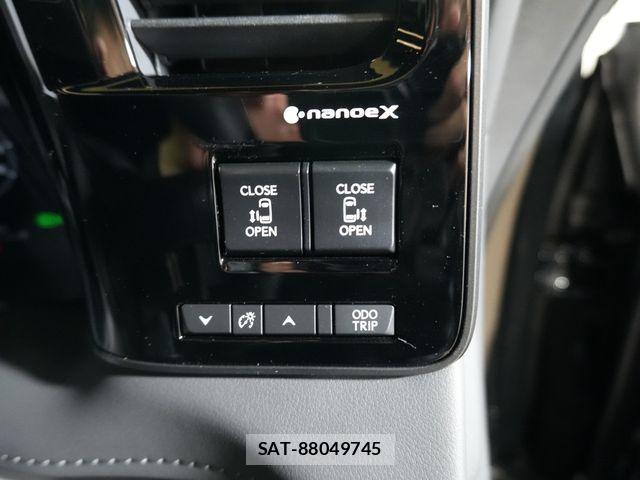 Lexus LM 2024-12 4755026-12