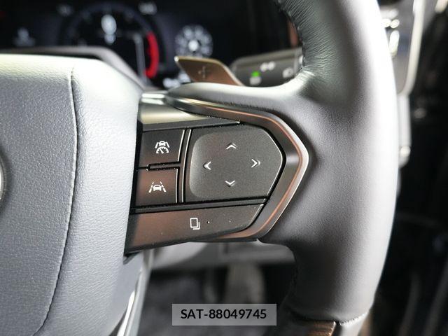 Lexus LM 2024-12 4755026-17