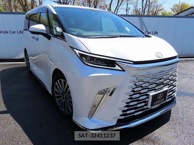 Lexus LM 2025-03 6216394-29