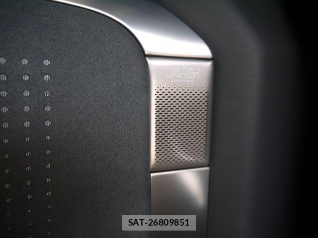 Lexus LM 2024-02 6612843-9