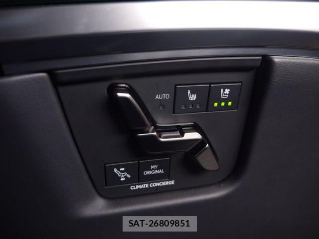Lexus LM 2024-02 6612843-16