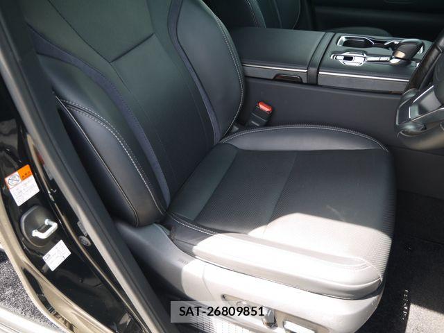 Lexus LM 2024-02 6612843-2