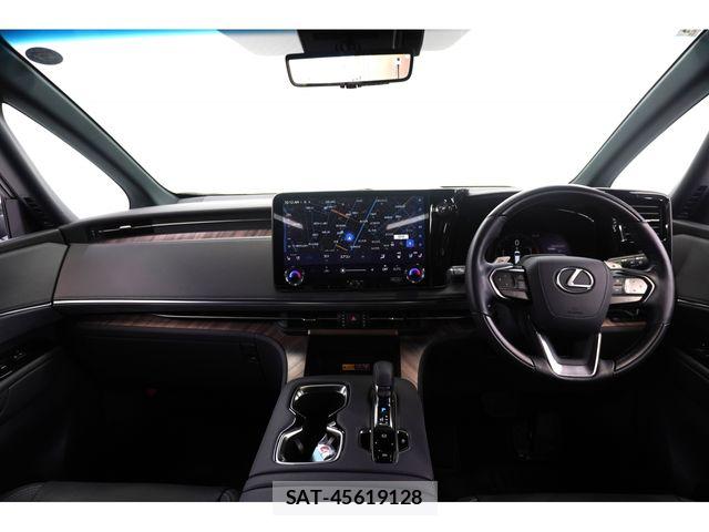 Lexus LM 2025-03 6672268-27