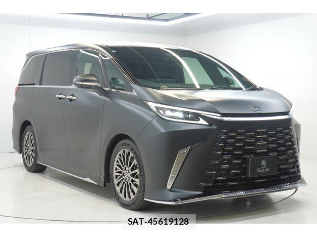 Lexus LM 2025-03 6672268-2