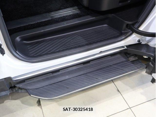 Lexus LM 2024-06 6676678-19
