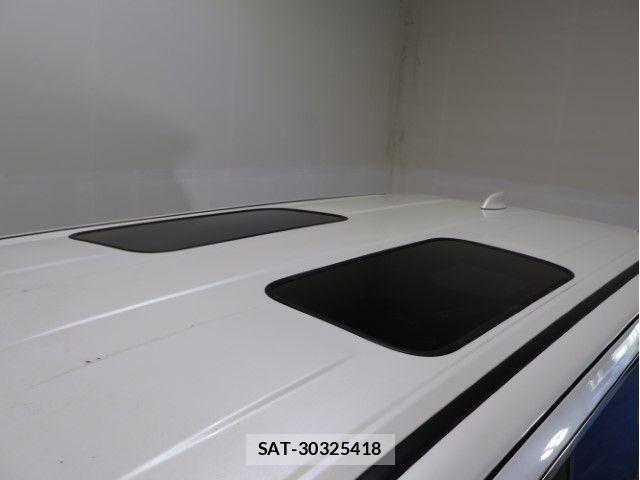 Lexus LM 2024-06 6676678-20