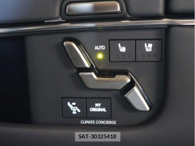 Lexus LM 2024-06 6676678-28