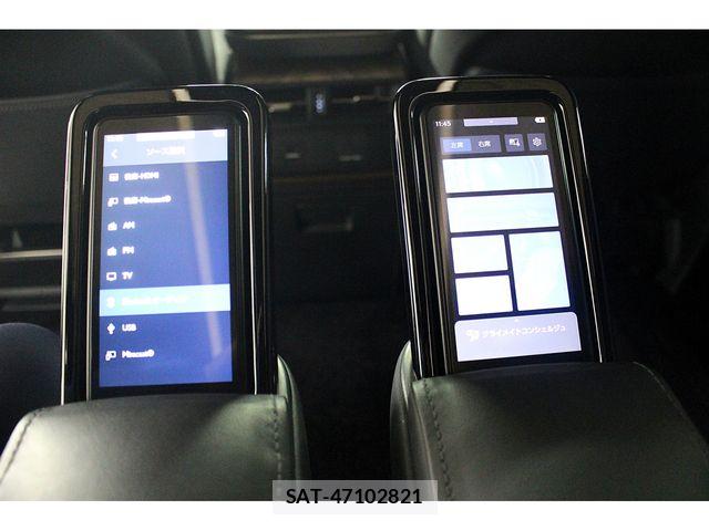 Lexus LM 2024-11 6716523-13