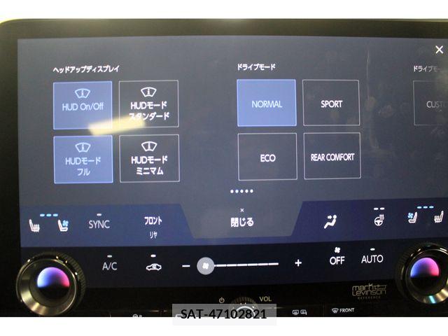 Lexus LM 2024-11 6716523-18