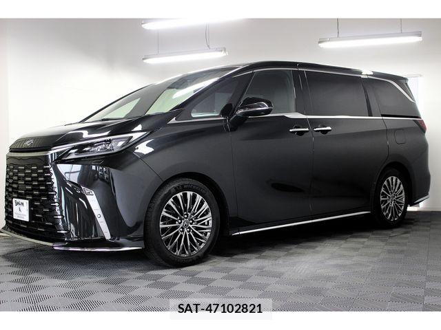 Lexus LM 2024-11 6716523-1