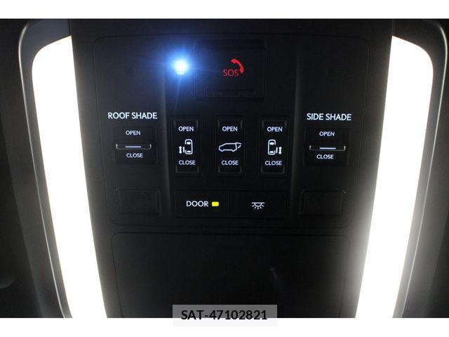 Lexus LM 2024-11 6716523-21