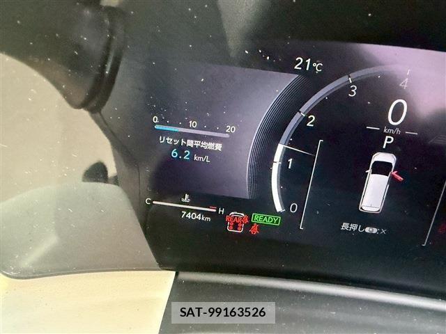 Lexus LM 2025-03 6815698-15