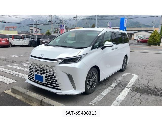 Lexus LM 2025-07 7059254-1