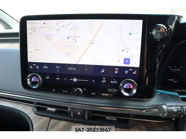 Lexus LM 2024-05 7501271-13
