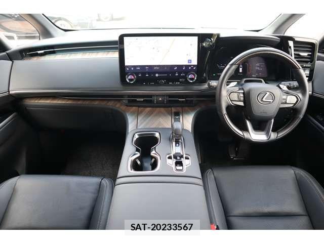 Lexus LM 2024-05 7501271-7
