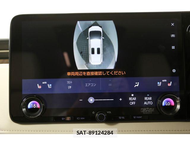 Lexus LM 2024-08 7725076-28