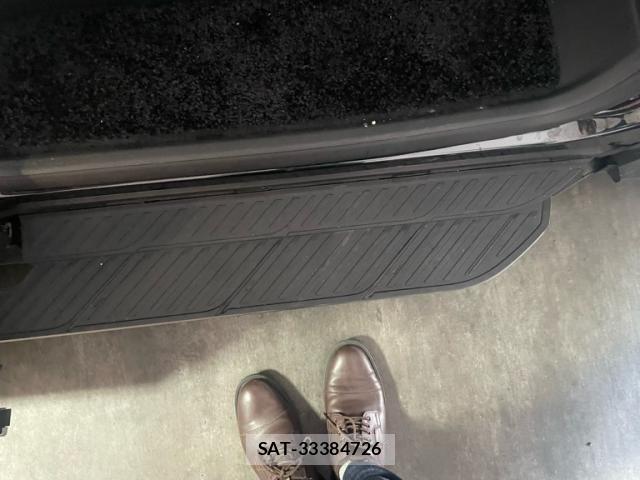 Lexus LM 2024-08 7786502-19
