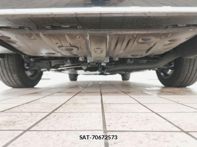 Lexus LM 2024-11 7877355-13