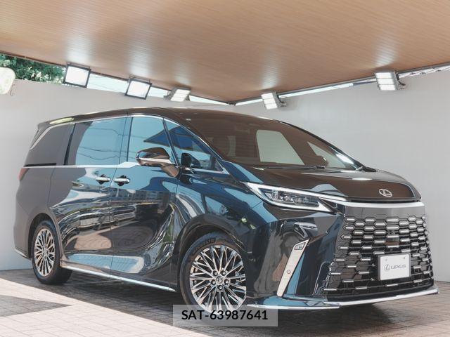Lexus LM 2025-03 7979766-0