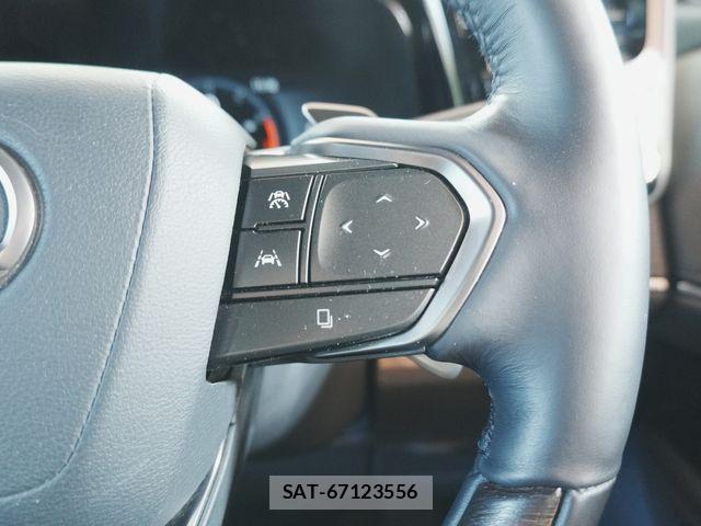 Lexus LM 2024-10 8036436-12