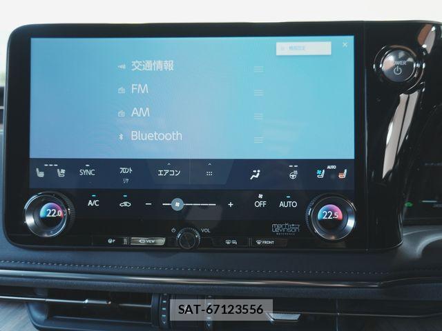Lexus LM 2024-10 8036436-7