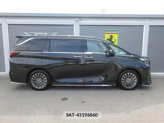 Lexus LM 2024-10 8366730-10