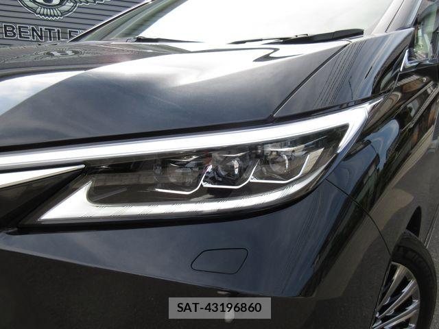 Lexus LM 2024-10 8366730-6