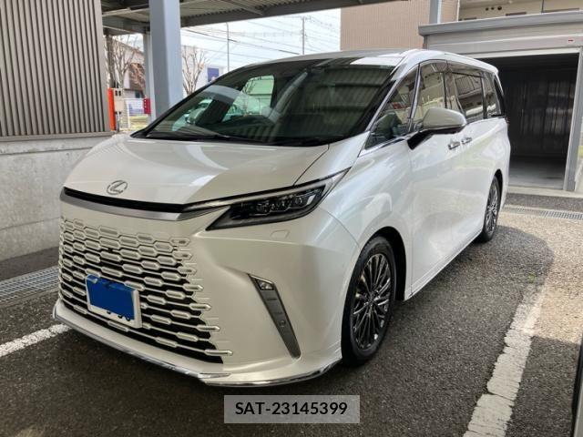 Lexus LM 2024-03 8525537-1