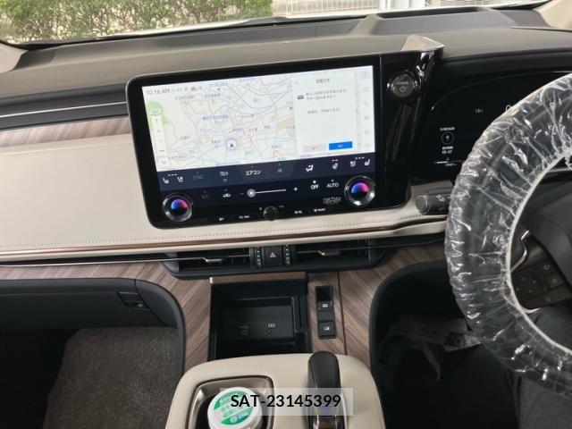 Lexus LM 2024-03 8525537-27